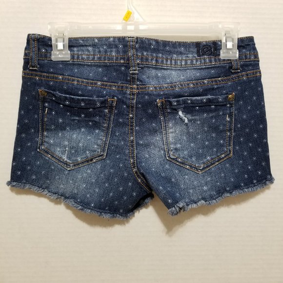 LEI shorts 3 Ashley low rise denim jean floral print distressed frayed raw hem - Picture 2 of 14